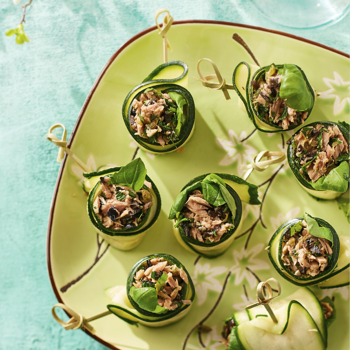 Courgettewraps met pulled tuna