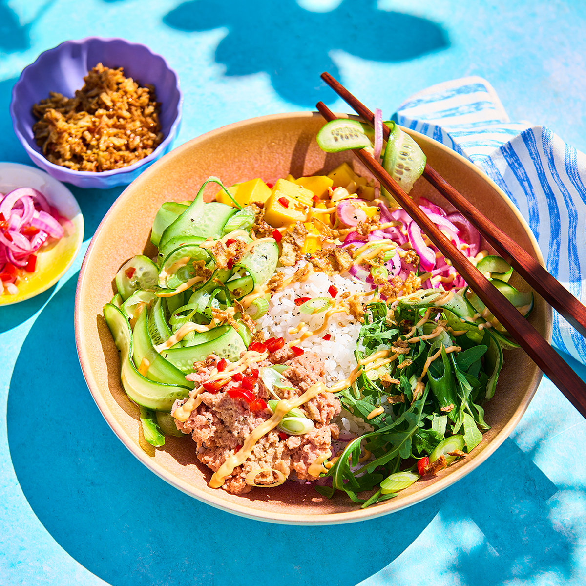 Plantaardige spicy tuna pokébowl