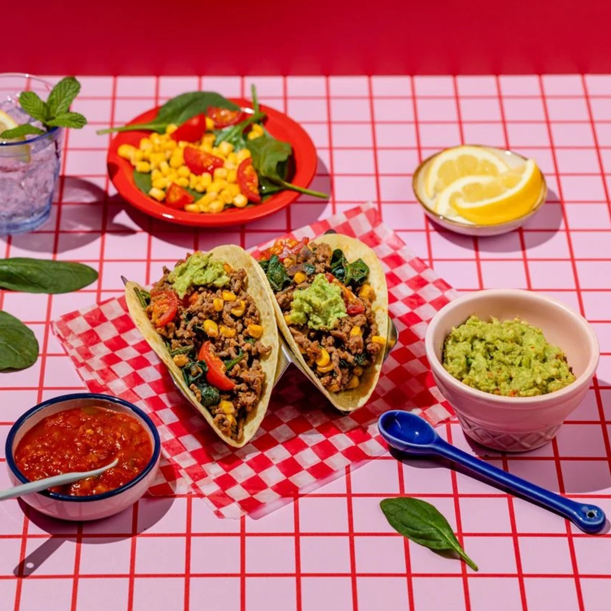 Gehakttaco's met guacamole